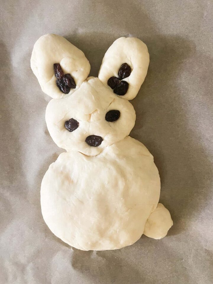 Kids love bunny bread that stars an easy, yeast-based dough that's simple to mix, fun to knead, and bakes up into the cutest golden bunnies. Raisins are added to bunny bread dough.