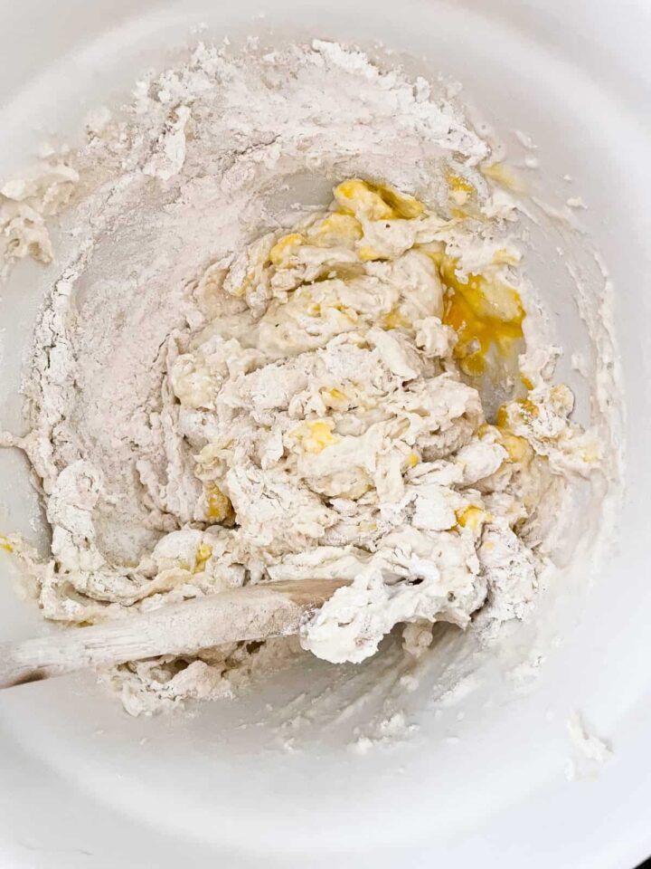 Kids love bunny bread that stars an easy, yeast-based dough that's simple to mix, fun to knead, and bakes up into the cutest golden bunnies.